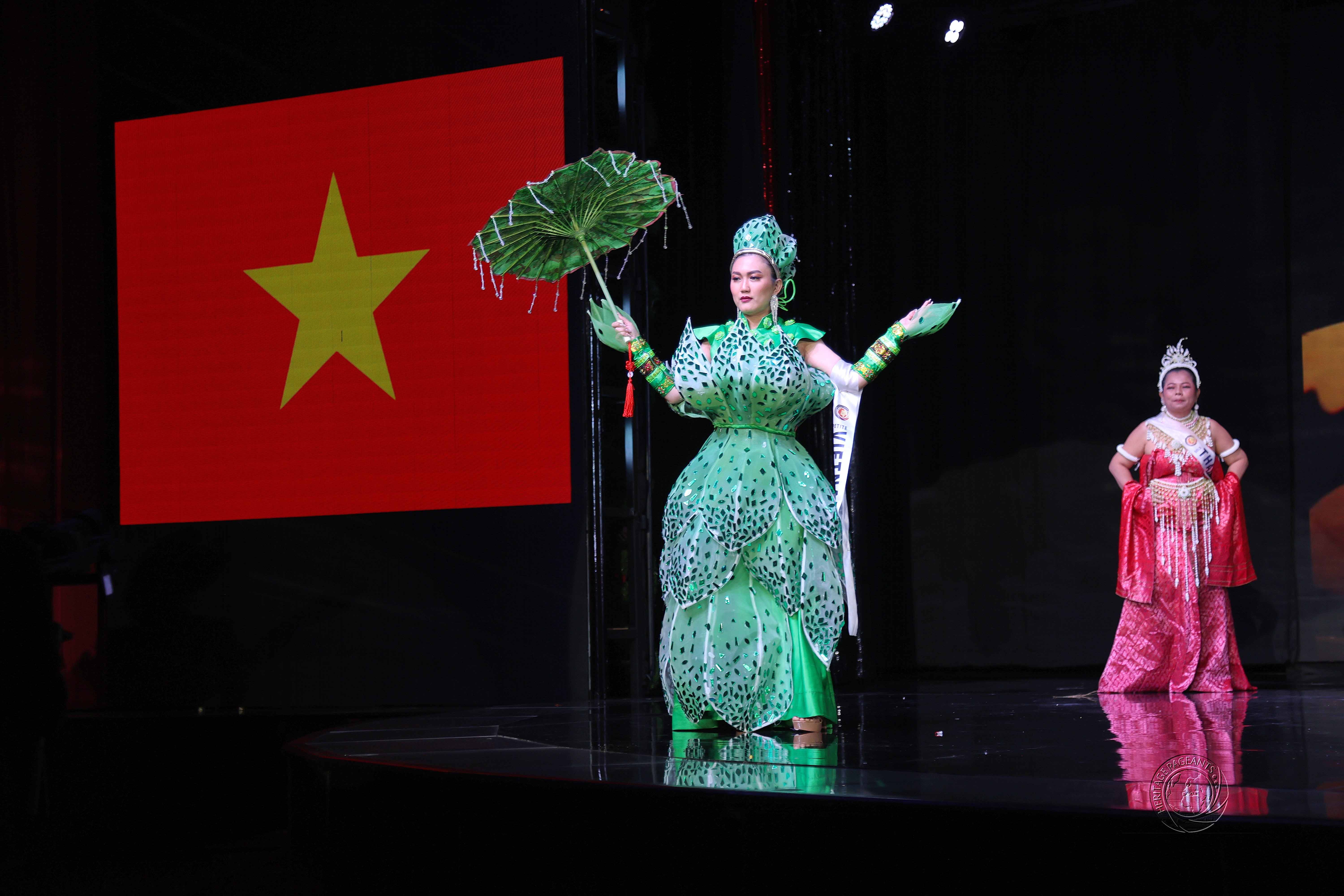 Heritage Petite International 2025